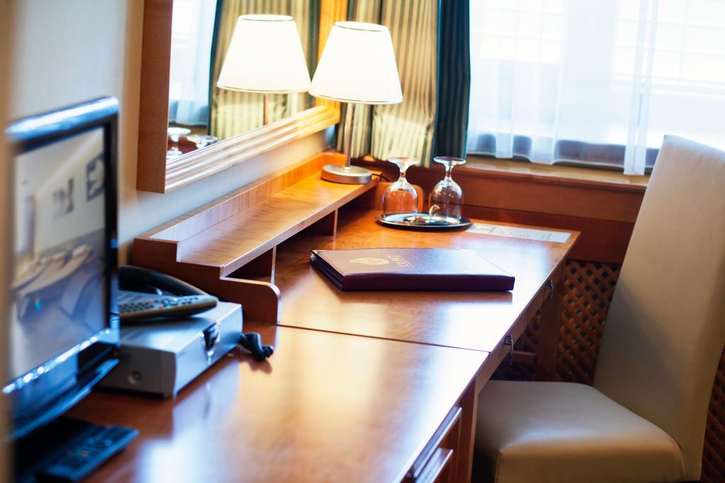 Hotel Abacie & Wellness Valašské Meziříčí Zewnętrze zdjęcie